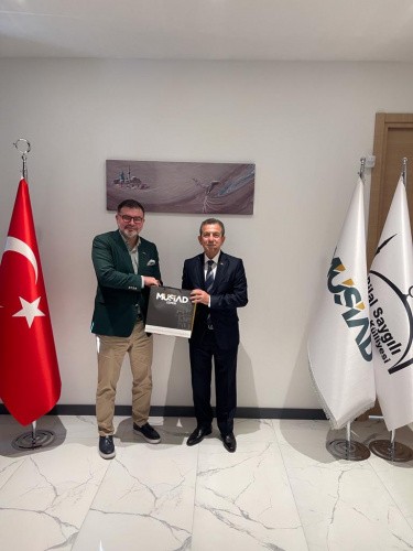 Nuri Bulgurcu İzmir'de