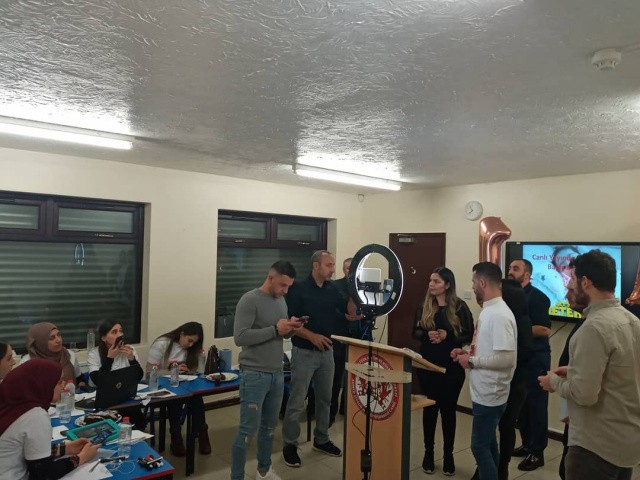 Metehan Fidan  bebeğin kahramanları iş başında Foto Galeri