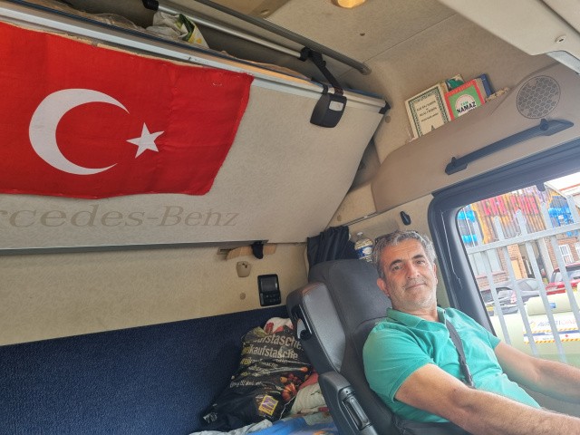 Tır sof&ouml;rleri ayda ka&ccedil; sefer yapıyor?