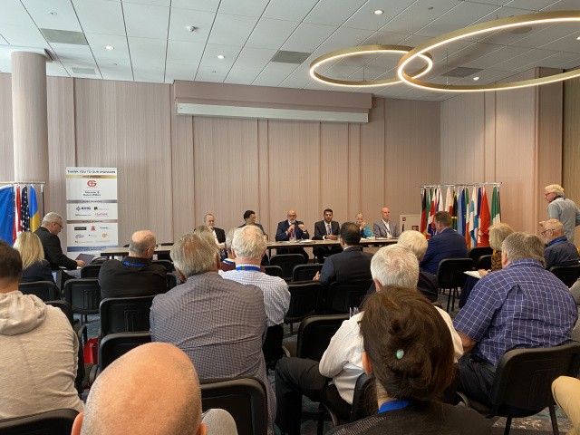 CII&rsquo;nin 2022 Genel Kuruluna T&uuml;rkiye&rsquo;den &Ouml;zel Dektifler dernek başkanı ve Mavi Ay Dedektiflik b&uuml;rosu kurucu başkanı &Ouml;zel Dedektif İsmail Yetimoğlu ve Ayla Yorulmaz katıldı.