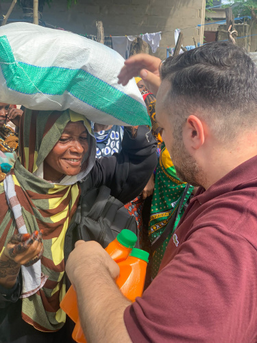 Erbakan Vakfı Avrupa'dan Tanzanya'ya yardımeli uzandı