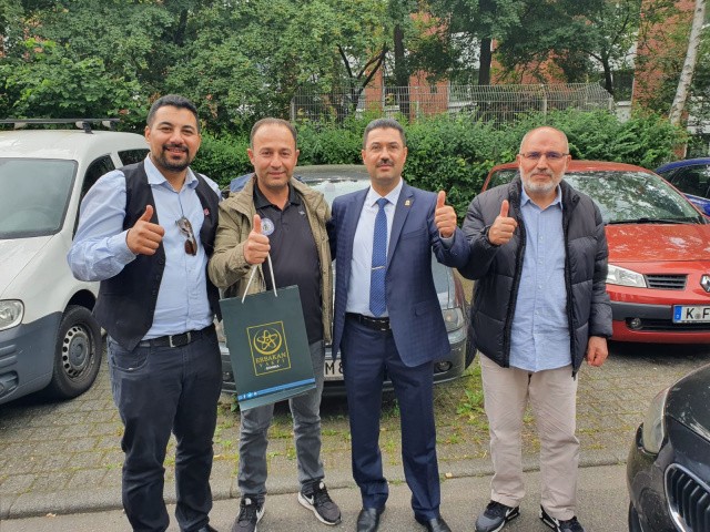Erbakan Vakfı Almanya Temsilcileri Esnaf Ziyaretinde