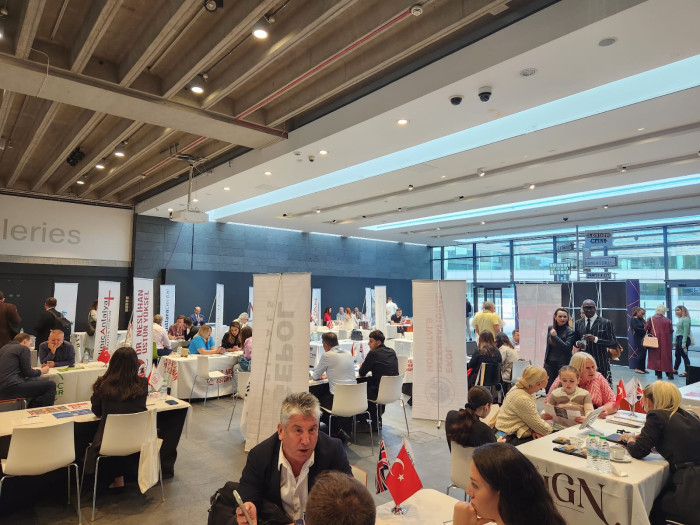 Londra'da Sağlık Turizmi Semineri D&uuml;zenlendi