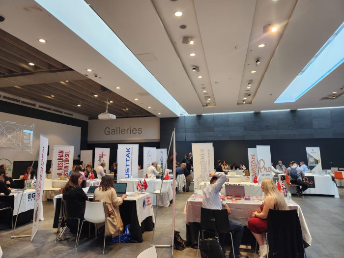 Londra'da Sağlık Turizmi Semineri D&uuml;zenlendi