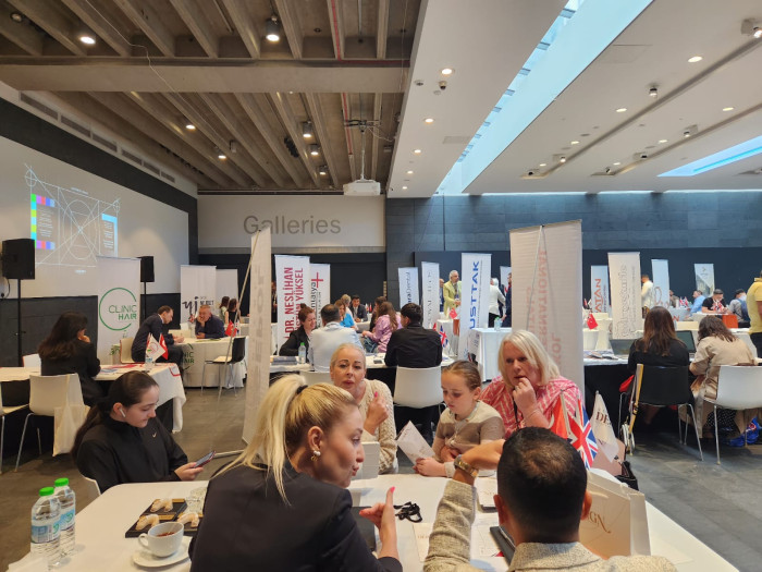 Londra'da Sağlık Turizmi Semineri D&uuml;zenlendi