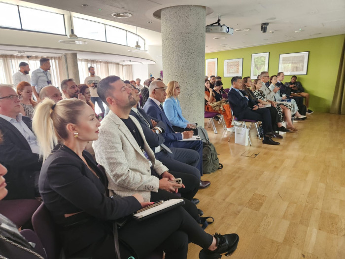 Londra'da Sağlık Turizmi Semineri D&uuml;zenlendi