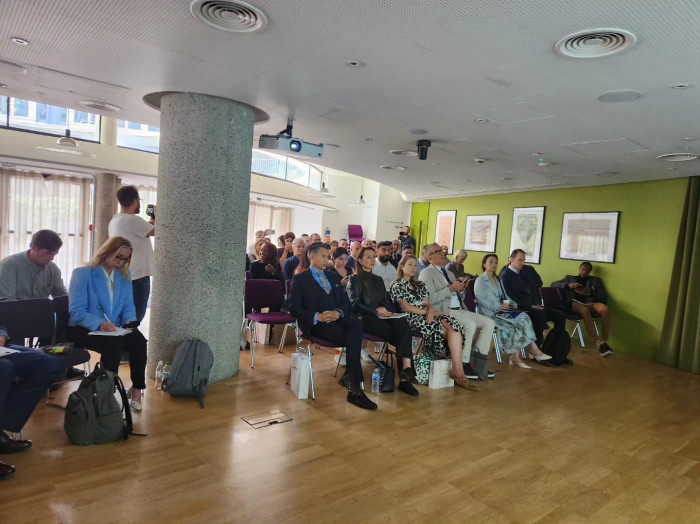 Londra'da Sağlık Turizmi Semineri D&uuml;zenlendi