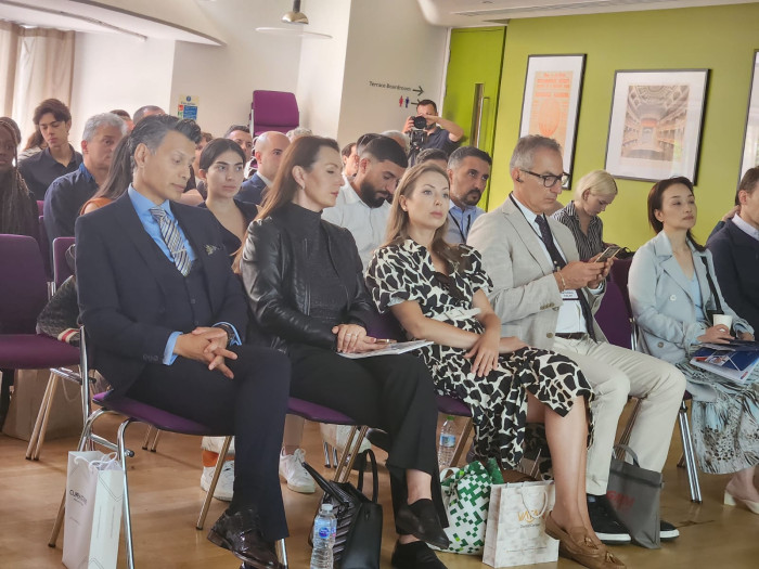 Londra'da Sağlık Turizmi Semineri D&uuml;zenlendi