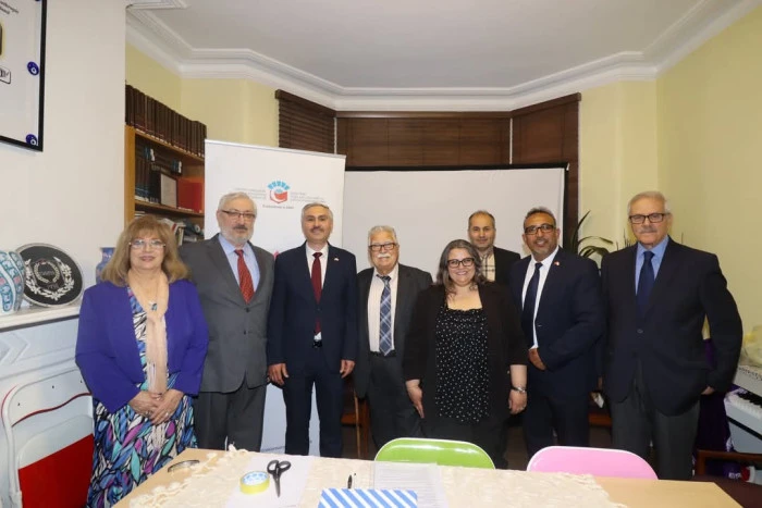 İngiltere T&uuml;rk Eğitim Konsorsiyumu Yeni Y&ouml;netimini Belirledi