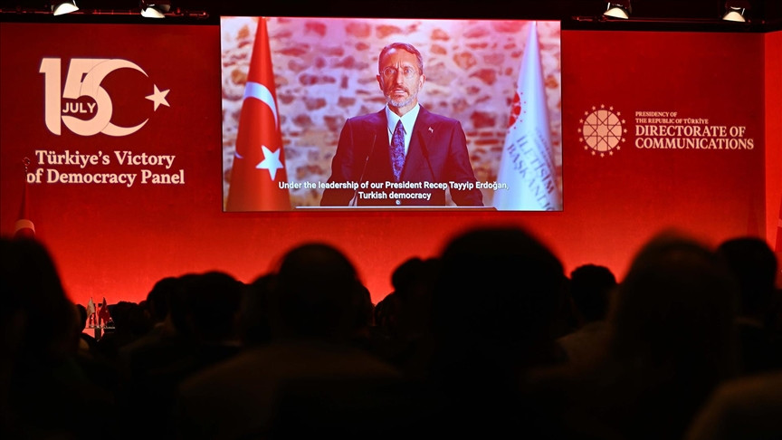 Altun, Londra'daki 15 Temmuz paneline video mesaj gönderdi