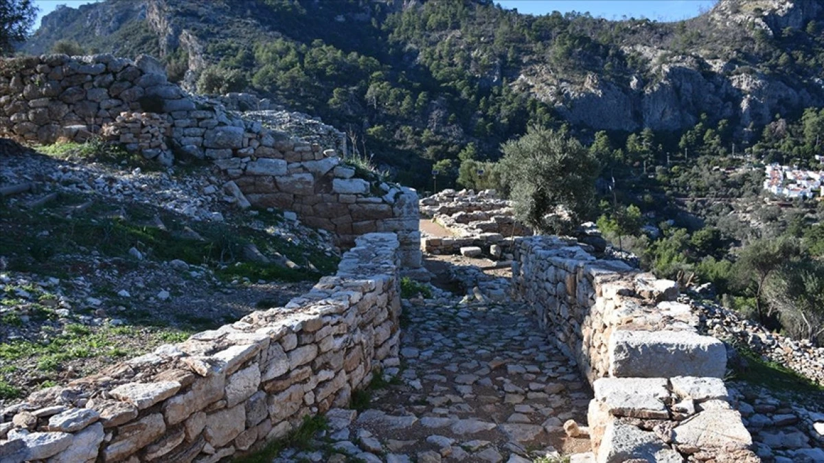 Amos Antik Kenti&rsquo;nde Yeni Keşifler Tarihi Aydınlatıyor