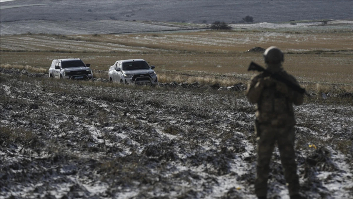 Ankara'da d&uuml;şen jetin enkazındaki &ccedil;alışmalarda sona gelindi