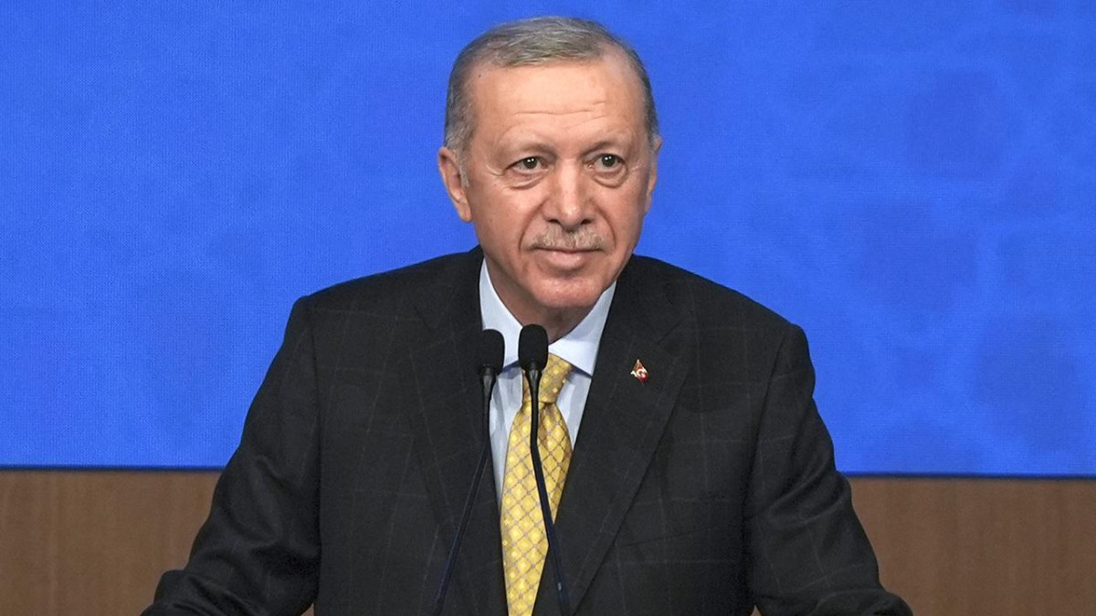 Cumhurbaşkanı Erdoğan'dan Miraç Kandili mesajı