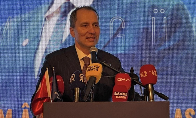 Erbakan, Konya'da Necmettin Erbakan'ı anma programına katıldı