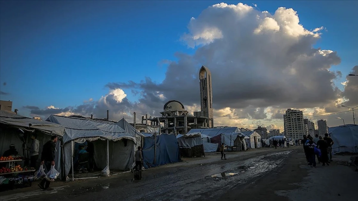 Gazze&rsquo;de İsrail saldırılarının bıraktığı yıkıma rağmen ramazanın heyecanı devam ediyor