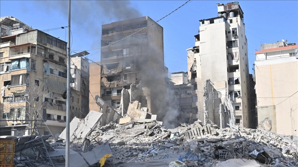 İsrail ordusunun L&uuml;bnan'a saldırıları s&uuml;r&uuml;yor