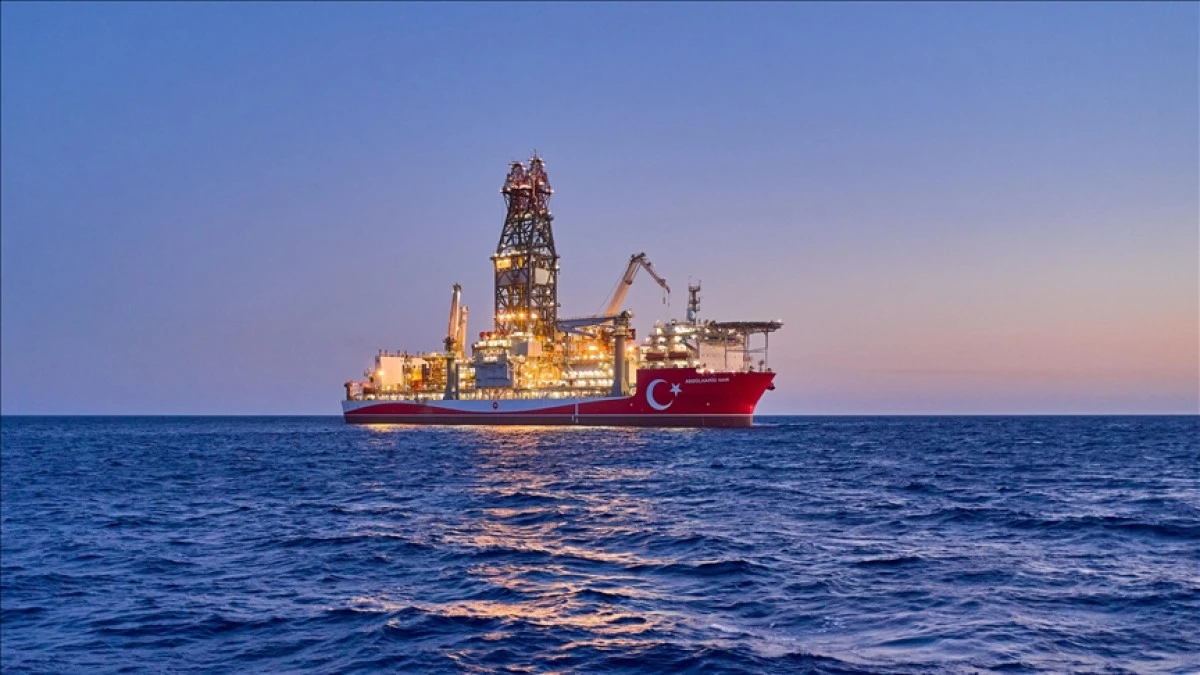 Karadeniz'de iki yeni sondaja başlıyor