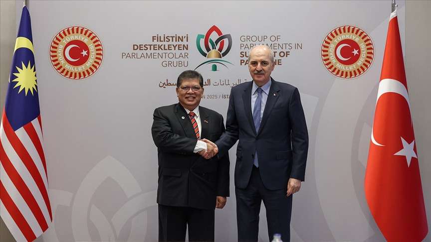 Kurtulmuş, Malezya Temsilciler Meclisi Başkanı Abdul ile g&ouml;r&uuml;şt&uuml;