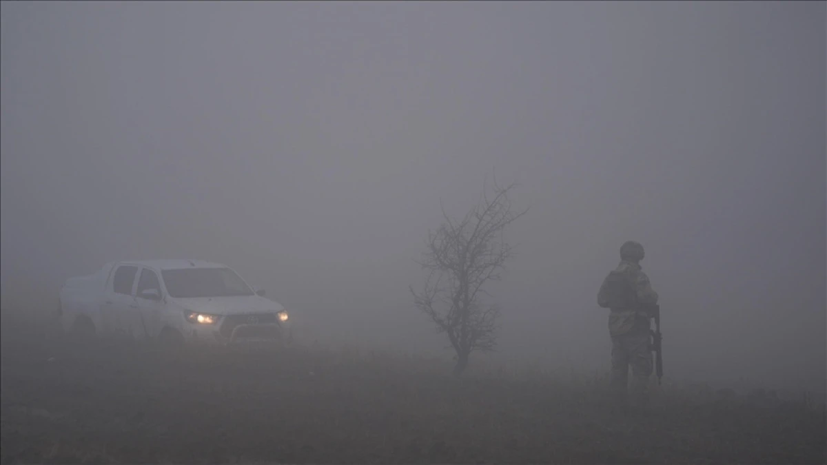 Libya Genelkurmay Başkanı Orgeneral Al-Haddad'ın i&ccedil;inde bulunduğu jetin enkazındaki &ccedil;alışmalar s&uuml;r&uuml;yor