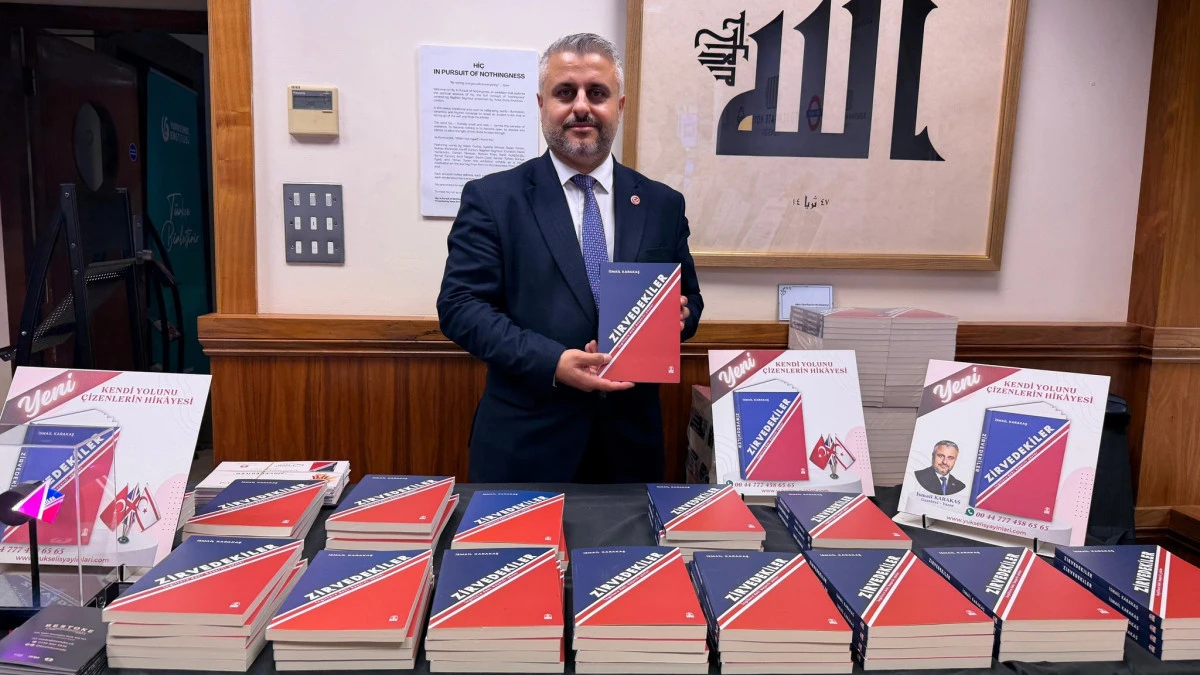 Londra'da " Zirvedekiler" kitabı lansmanı muhteşem bir katılım ile ger&ccedil;ekleştirildi 