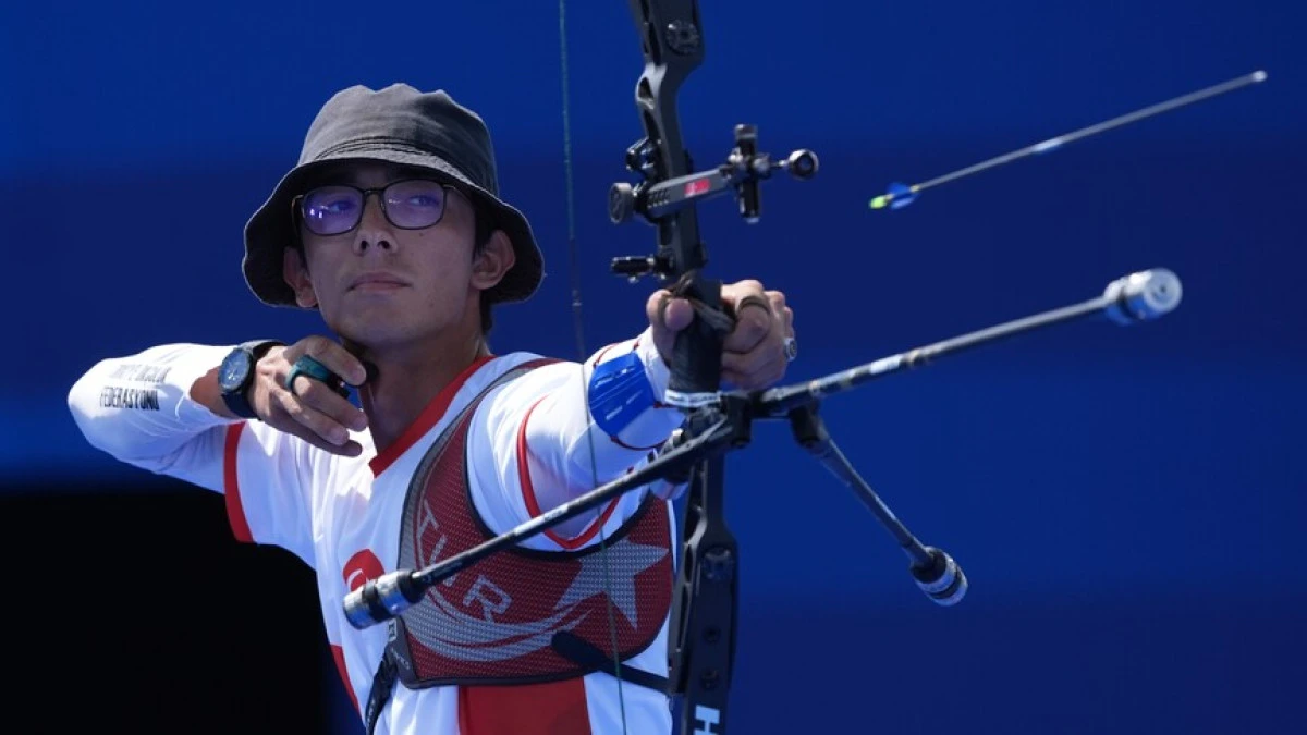 Mete Gazoz, D&uuml;nya Kupası'nda klasik yay bireyselde bronz madalya kazandı