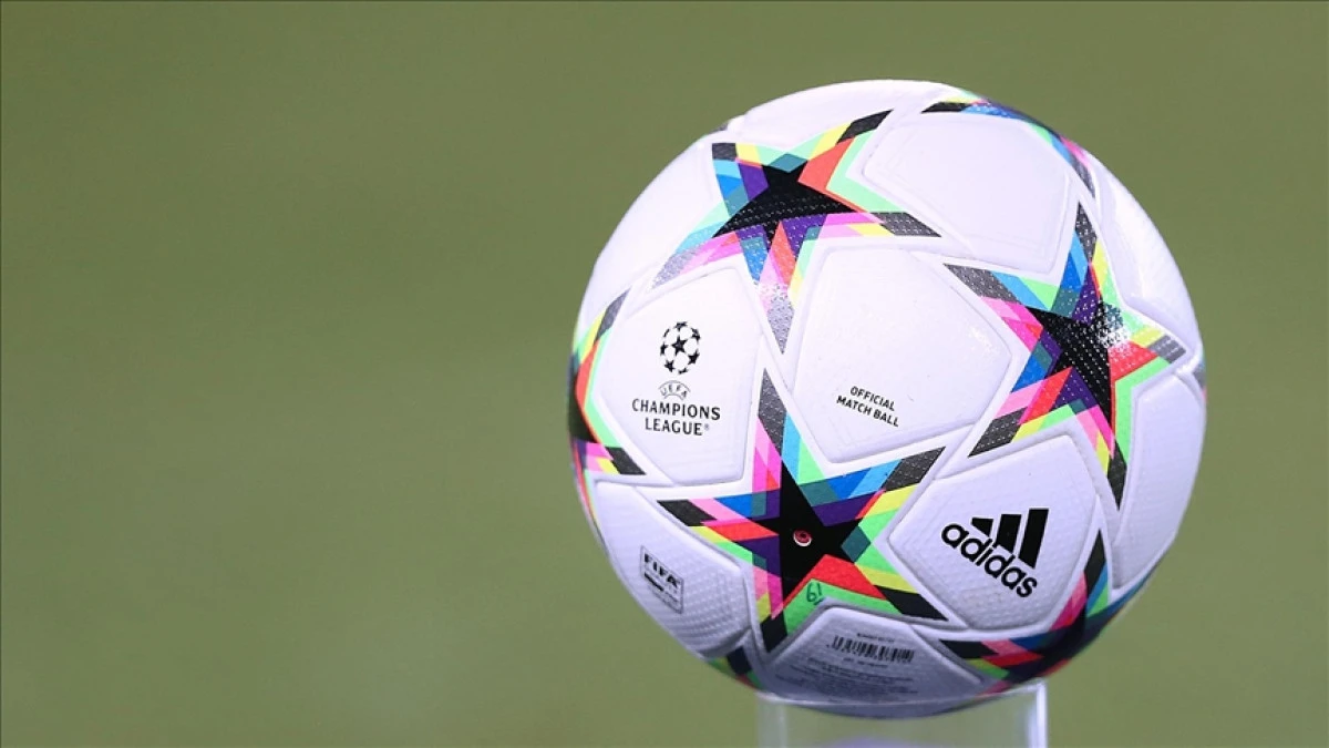 Premier Lig takımlarının kadro genişletme talebi UEFA'da kabul g&ouml;rmedi