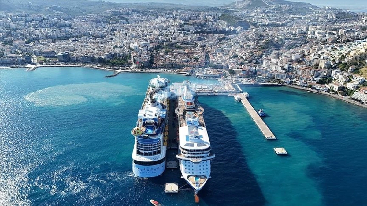 T&uuml;rk limanlarına uğrayan gemi sayısı hız kesmiyor