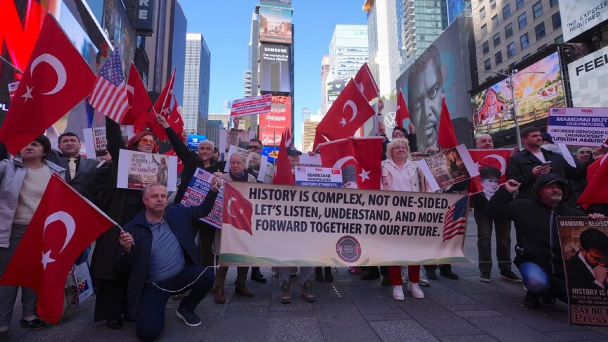 Turkish-American community protests against New York City mayor over remarks