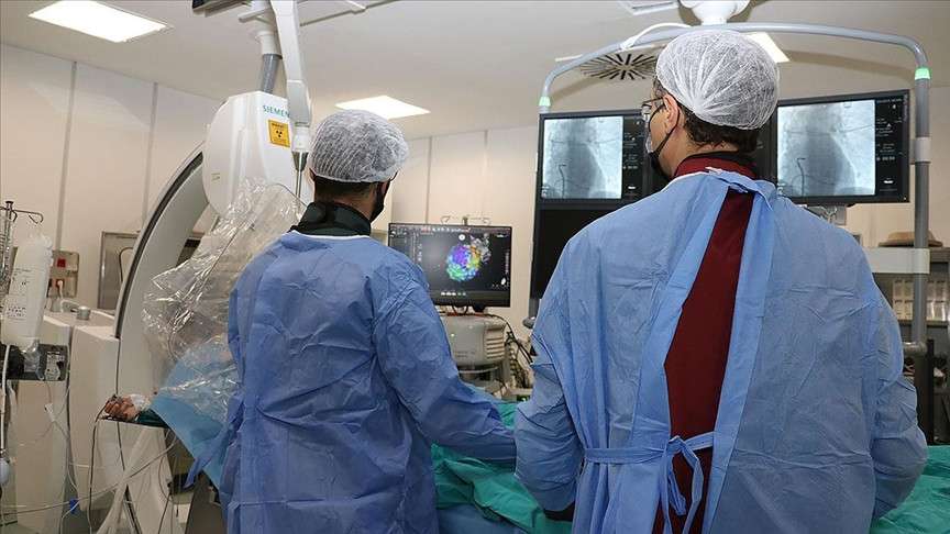 T&uuml;rkiye, sağlık turizminden 2025'te 12 milyar dolar gelir hedefliyor