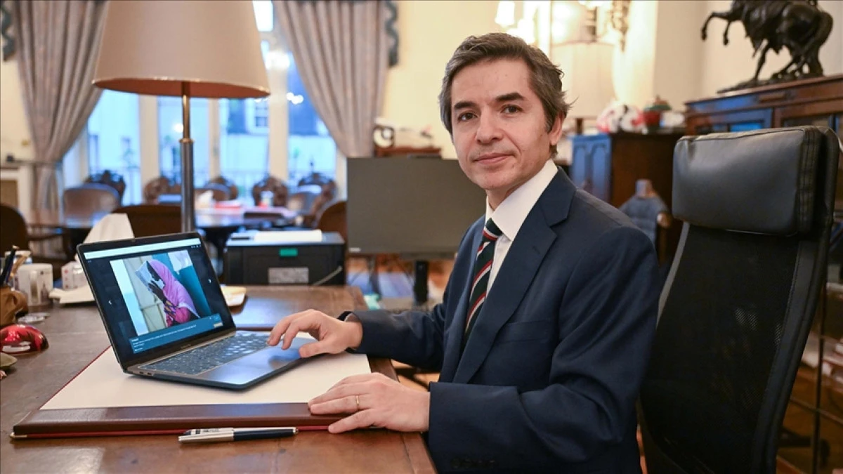 T&uuml;rkiye'nin Londra B&uuml;y&uuml;kel&ccedil;isi Ertaş, AA'nın "Yılın Kareleri" oylamasına katıldı